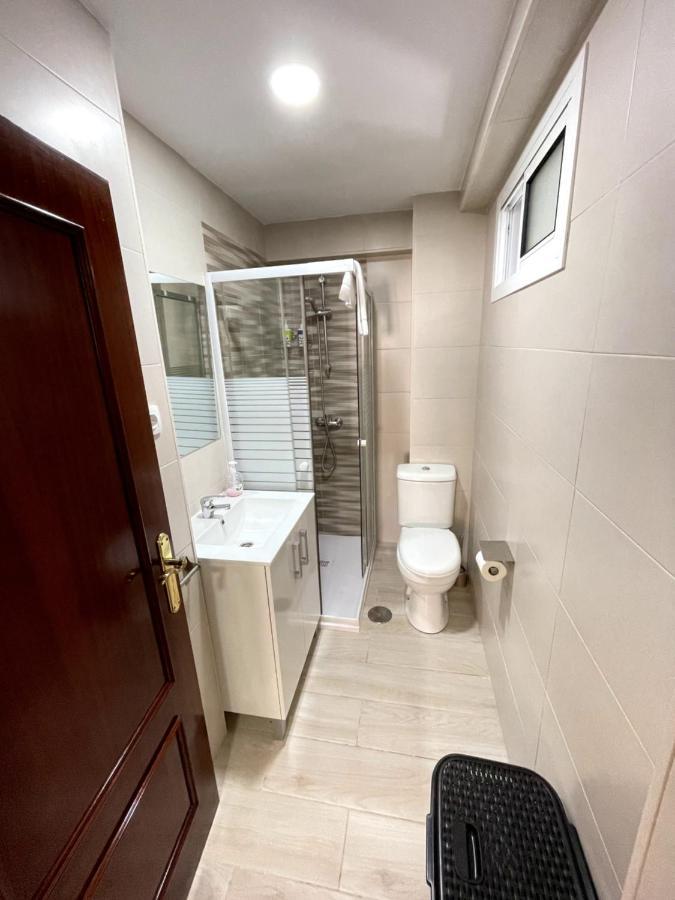 Family Home By Cadiz Time Bagian luar foto